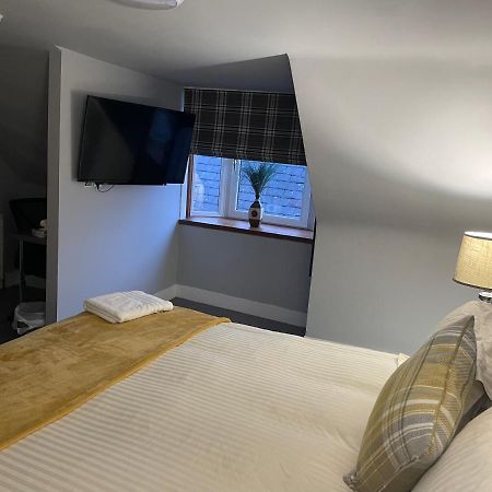 Commercial Hotel Insch Экстерьер фото
