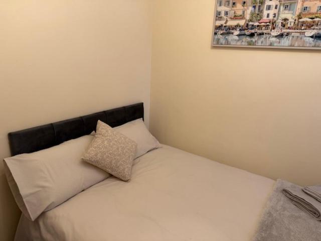 Commercial Hotel Insch Экстерьер фото